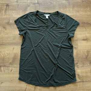 Athleta Stratus II scoopneck yoga tee